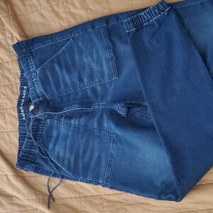 American Eagle joggers